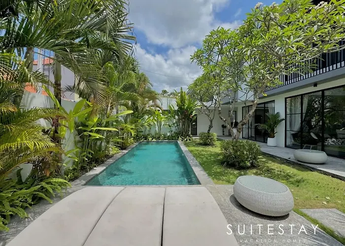 Stylish 4bed Luxury With Private Pool Access ヴィラ チャングー